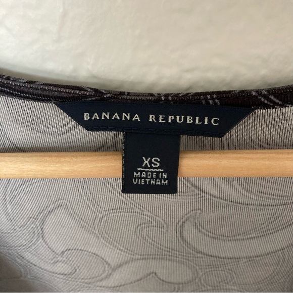 Banana Republic Floral Long Sleeve Wrap Dress, Size XS - Picture 4 of 4